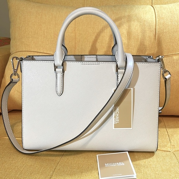 Charlotte Medium Saffiano Leather 2-in-1 Tote Bag in original Packaging - Picture 7 of 16